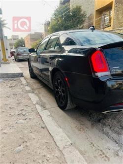 كرايسلر 300